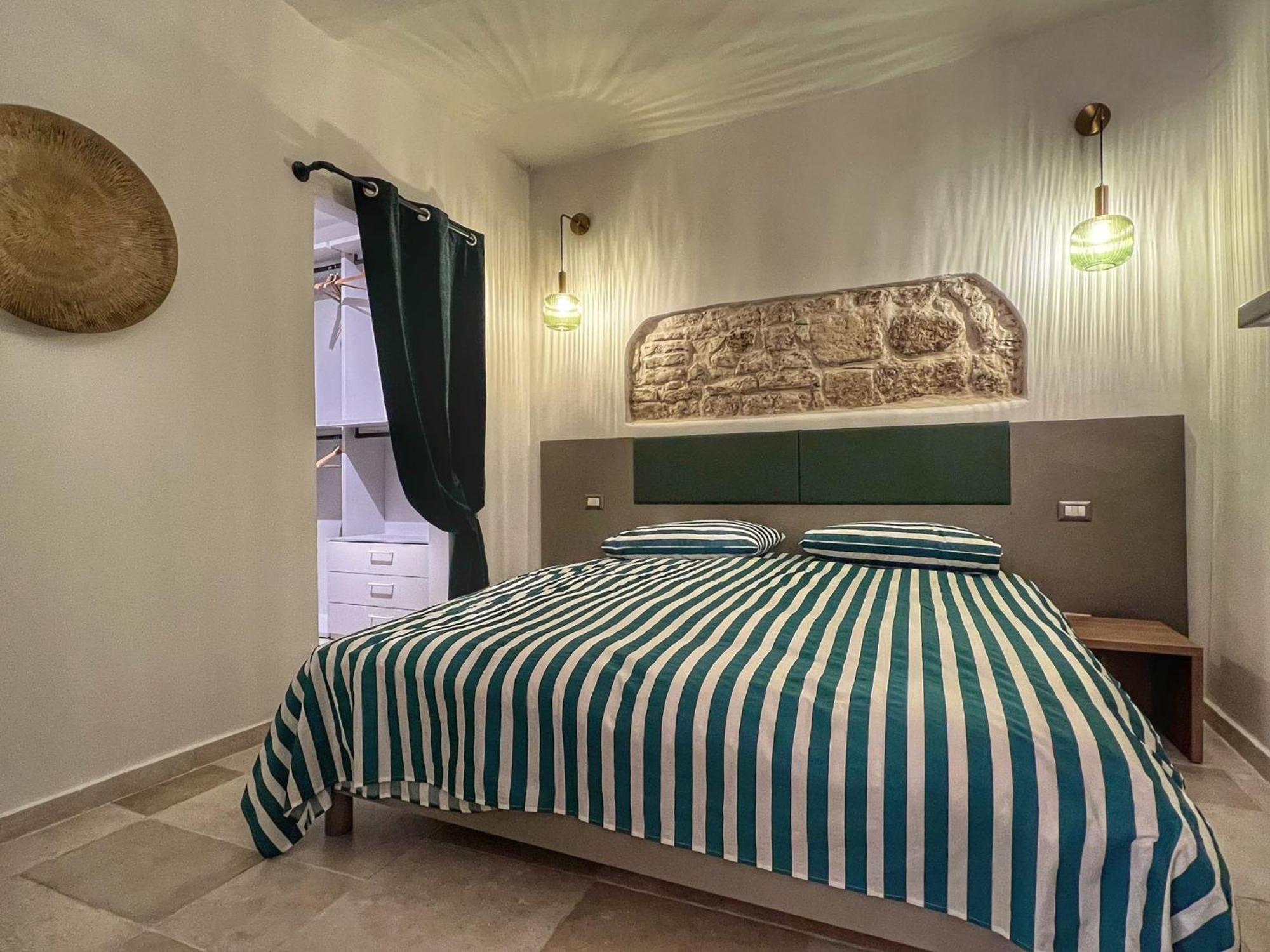 Amay City Suite Bari Eksteriør bilde